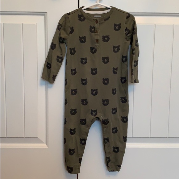 Gymboree Other - GYMBOREE “🐻” One Piece Gymboree Other - GYMBOREE “🐻” One Piece